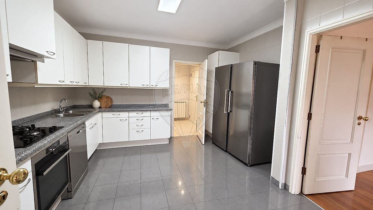 Apartamento T4 à venda em São domingos de Benfica, Lisboa — foto 6