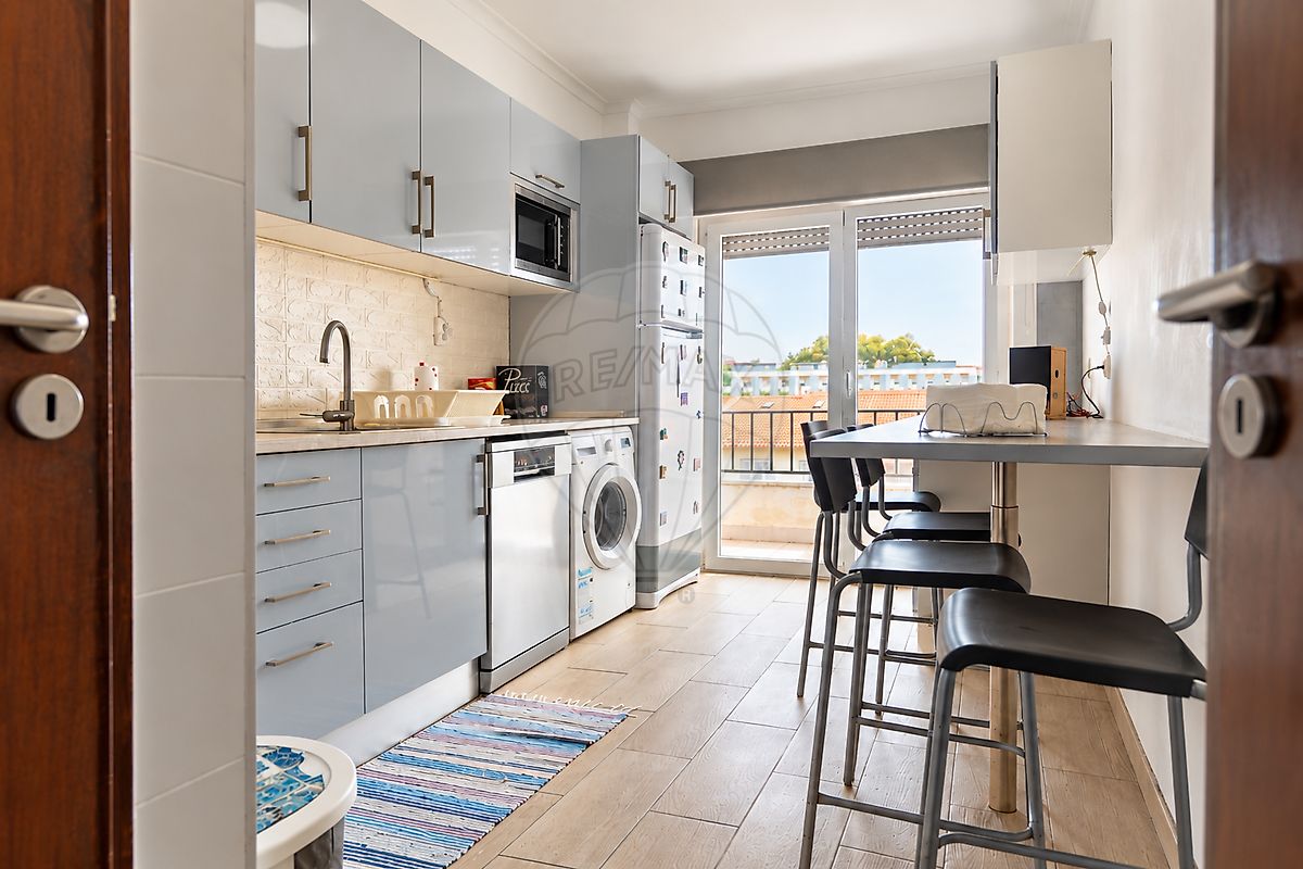 Apartamento T2 à venda em Sintra