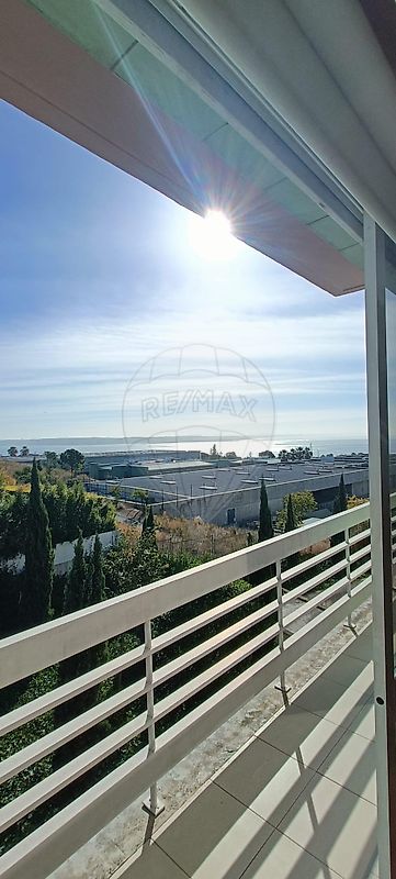 Apartamento T3 - Oeiras e São Julião da Barra, Paço de Arcos e Caxias, Oeiras, Lisboa