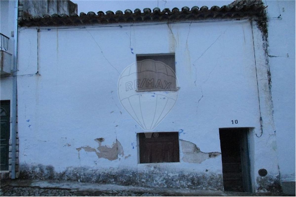 Moradia T1 à venda em Idanha-a-Nova