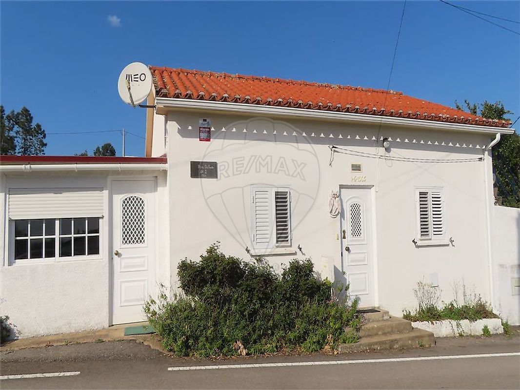 Moradia T2 à venda em Castelo Branco
