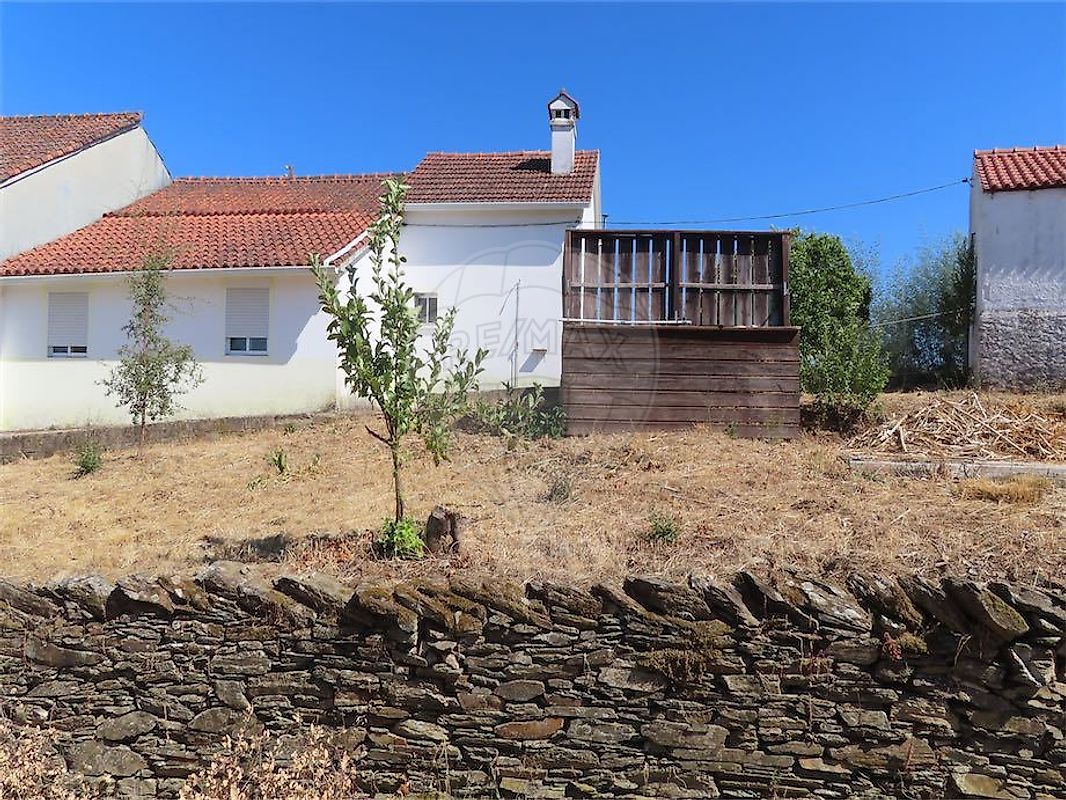 Moradia T3 à venda em Santo André das Tojeiras, Castelo Branco — foto 7