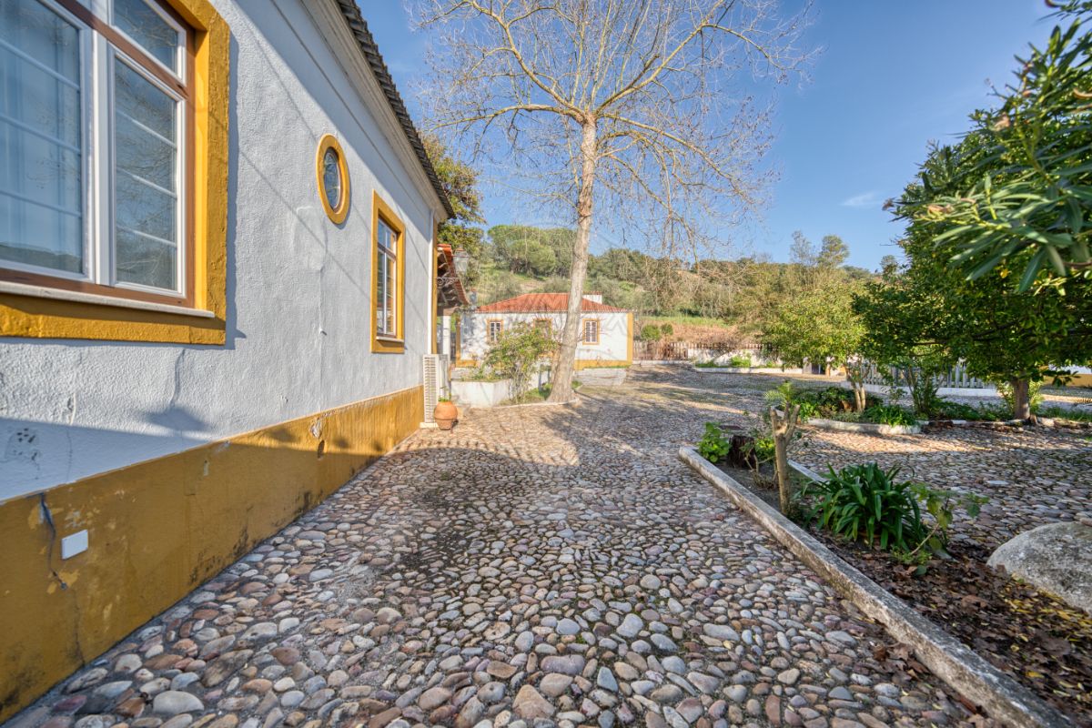 listing 120511326-86 picture-0