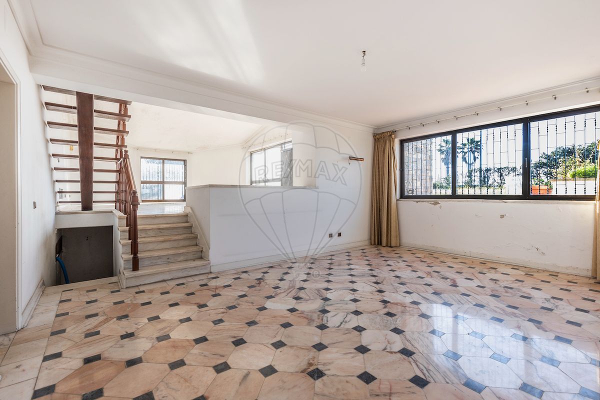listing 120511052-2480 picture-0