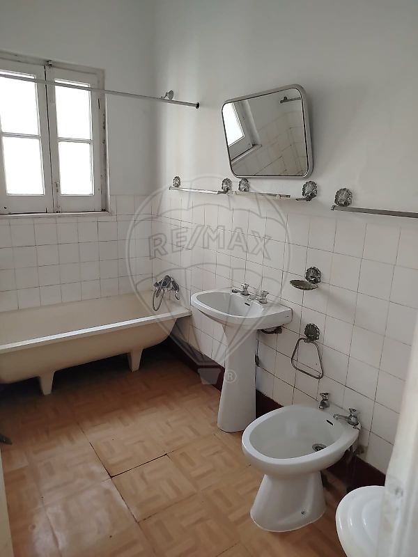listing 120511052-2513 picture-0