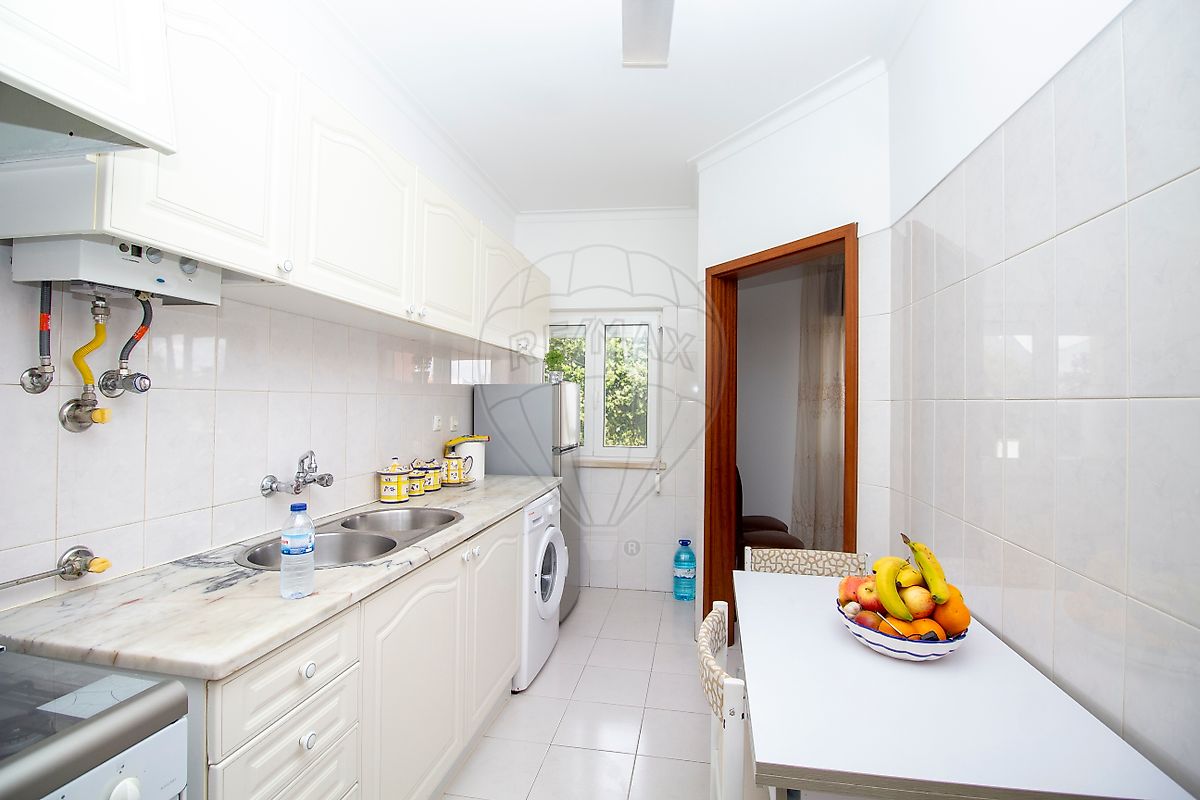 Apartamento T3 à venda em Oeiras