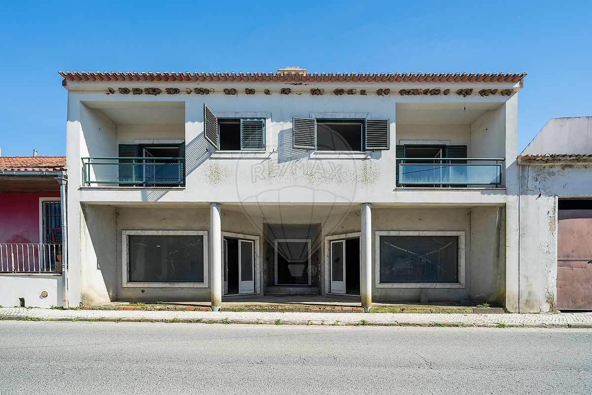 Apartamento T4 à venda em Alenquer