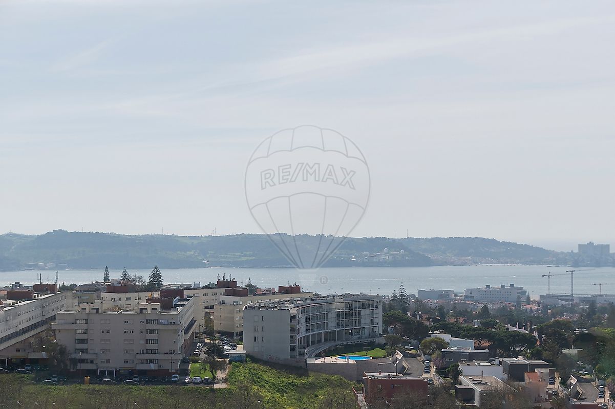 Apartamento T5 à venda em Lisboa