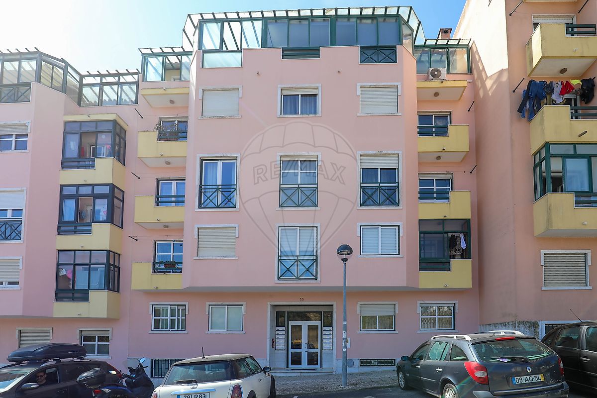 Apartamento T2 à venda em Sintra