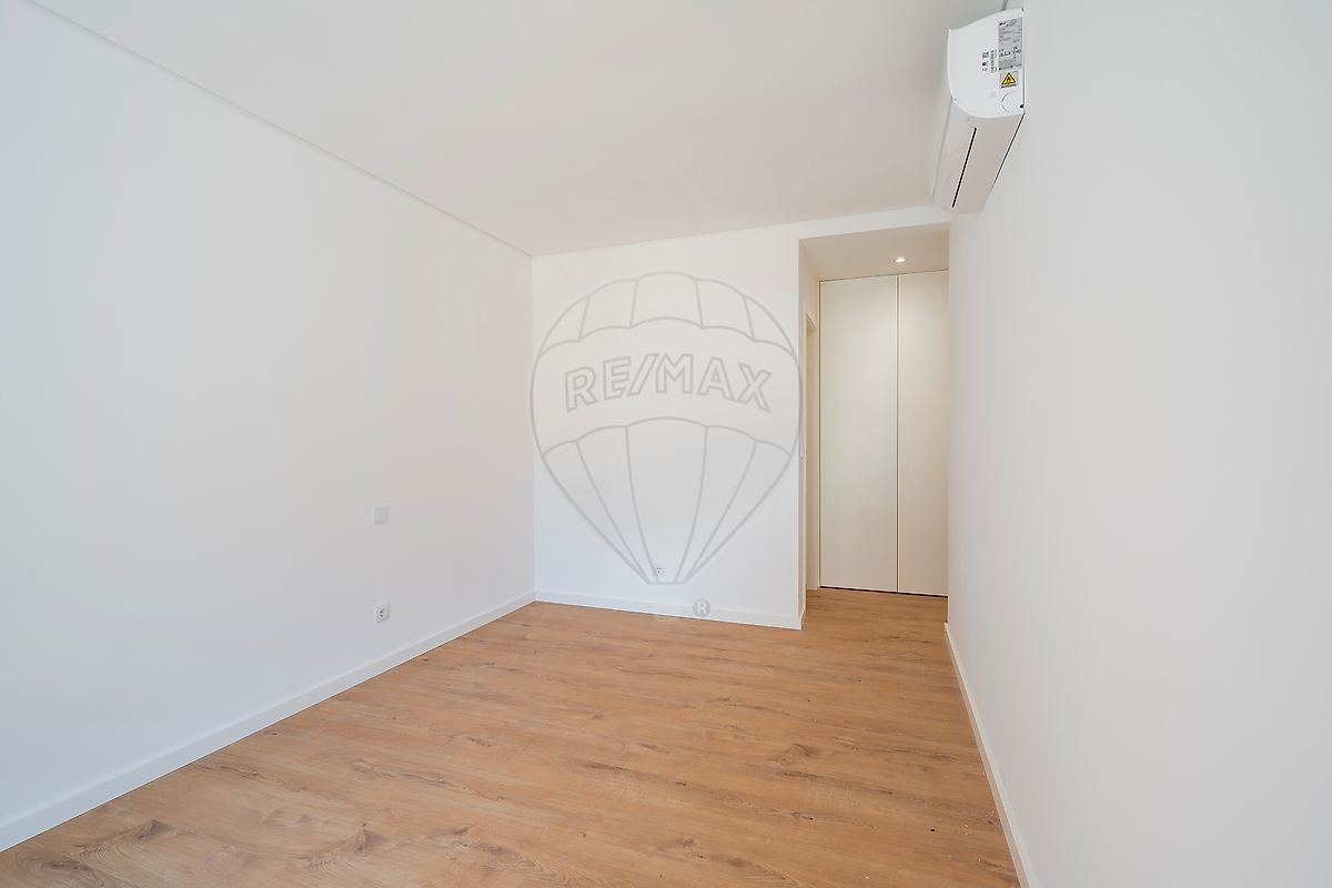 Apartamento T4 à venda em Venteira, Amadora — foto 17