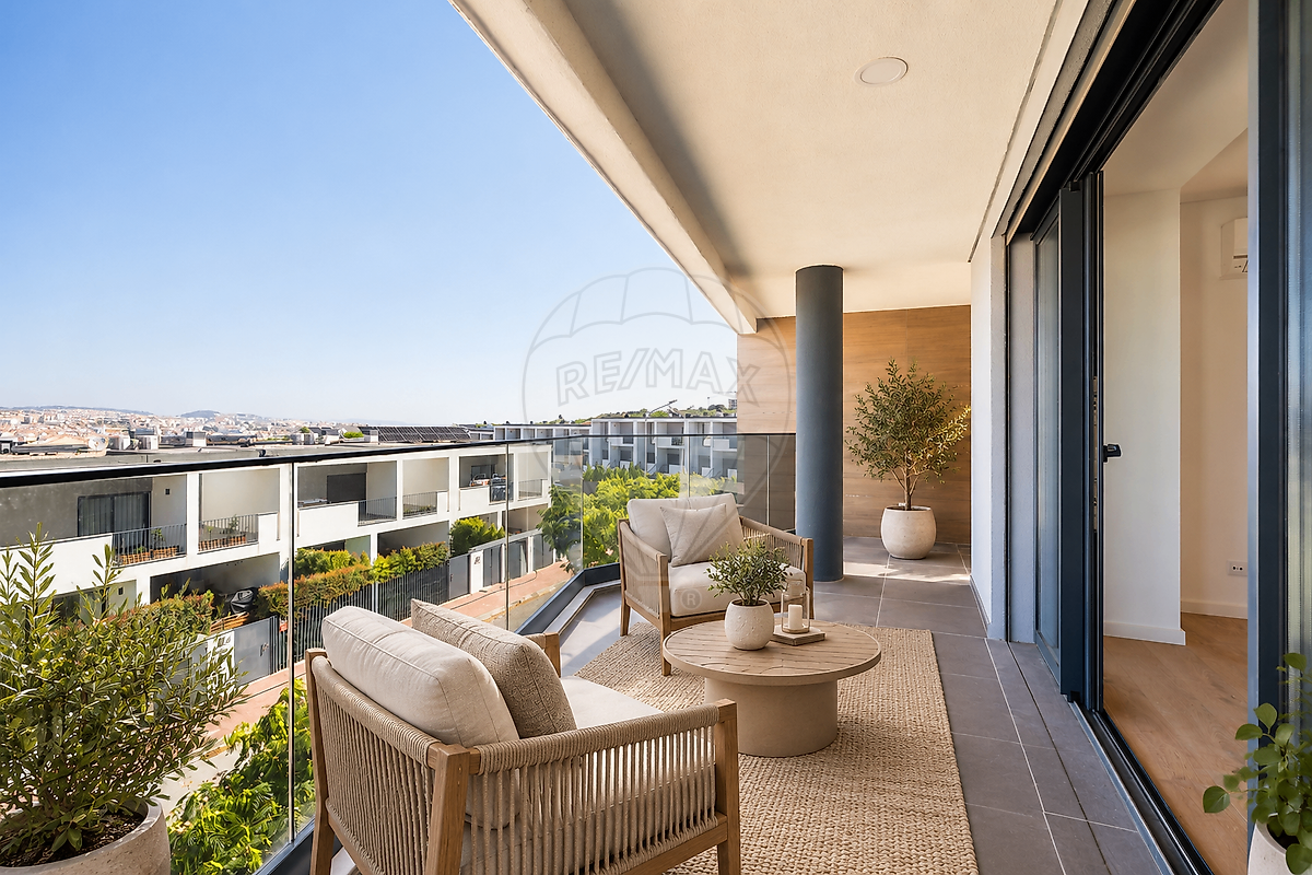 Apartamento T4 à venda em Venteira, Amadora — foto 2
