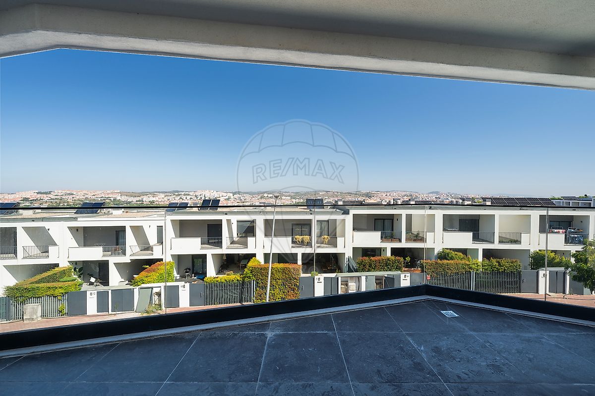 Apartamento T4 à venda em Venteira, Amadora — foto 23