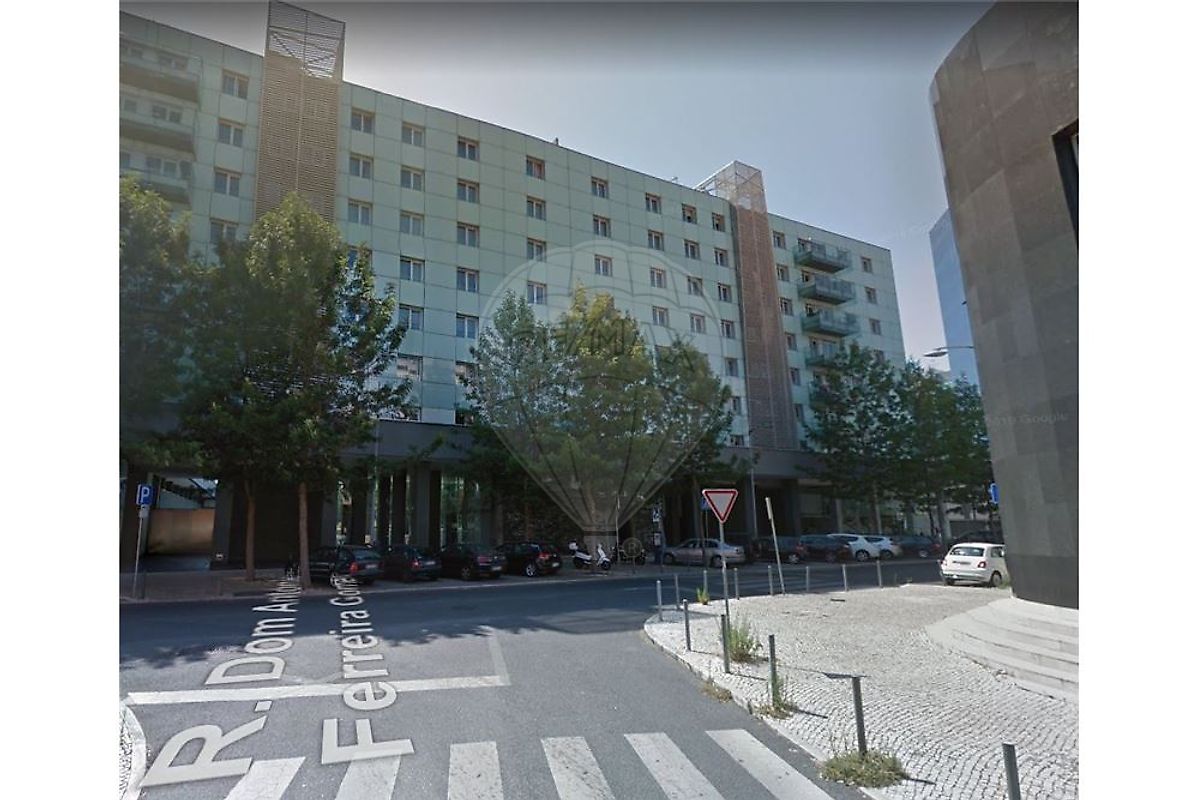 Apartamento T0 em Avenidas Novas 1