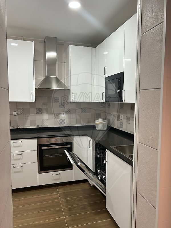 listing 120521213-107 picture-0