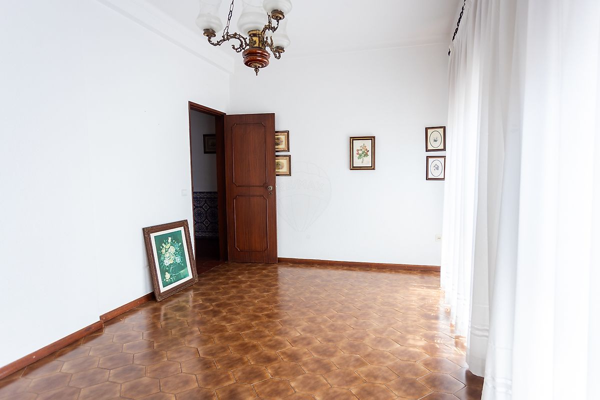 listing 120521492-25 picture-0