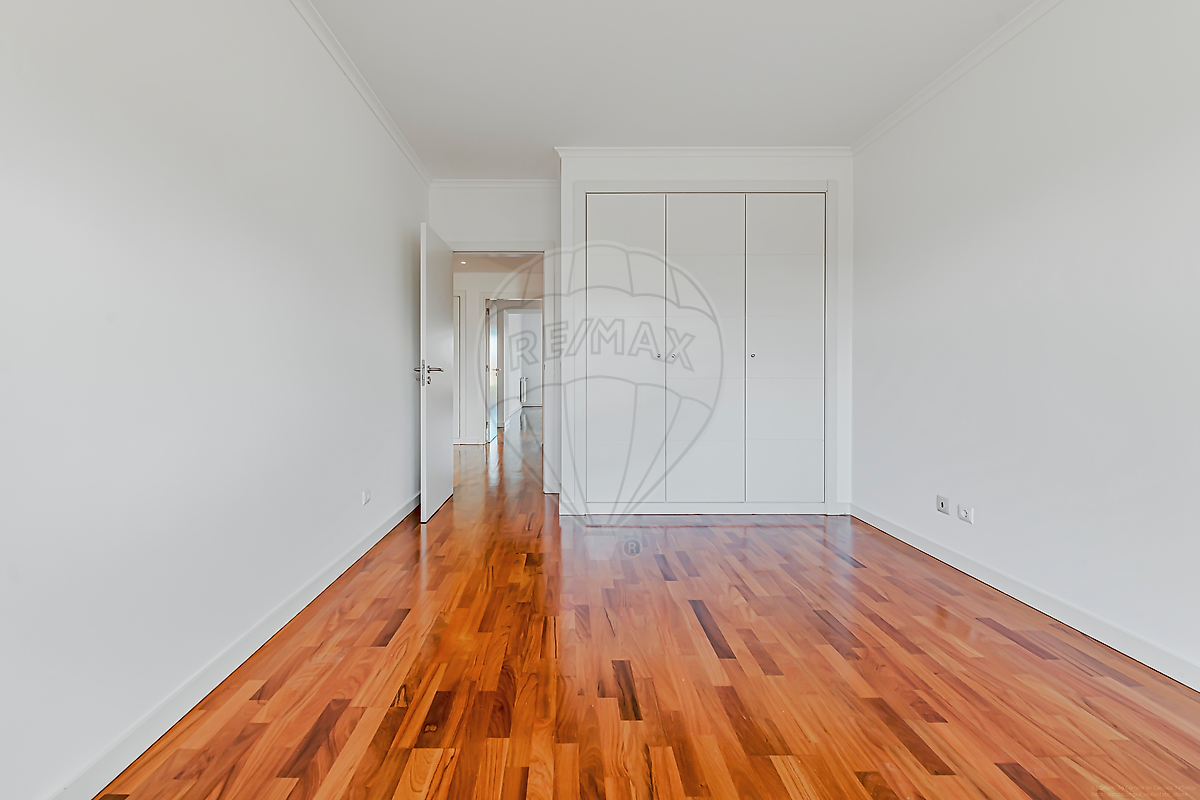 listing 120521618-3 picture-0