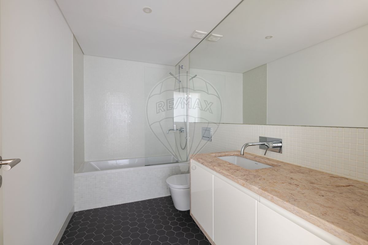 listing 120521000-1952 picture-0