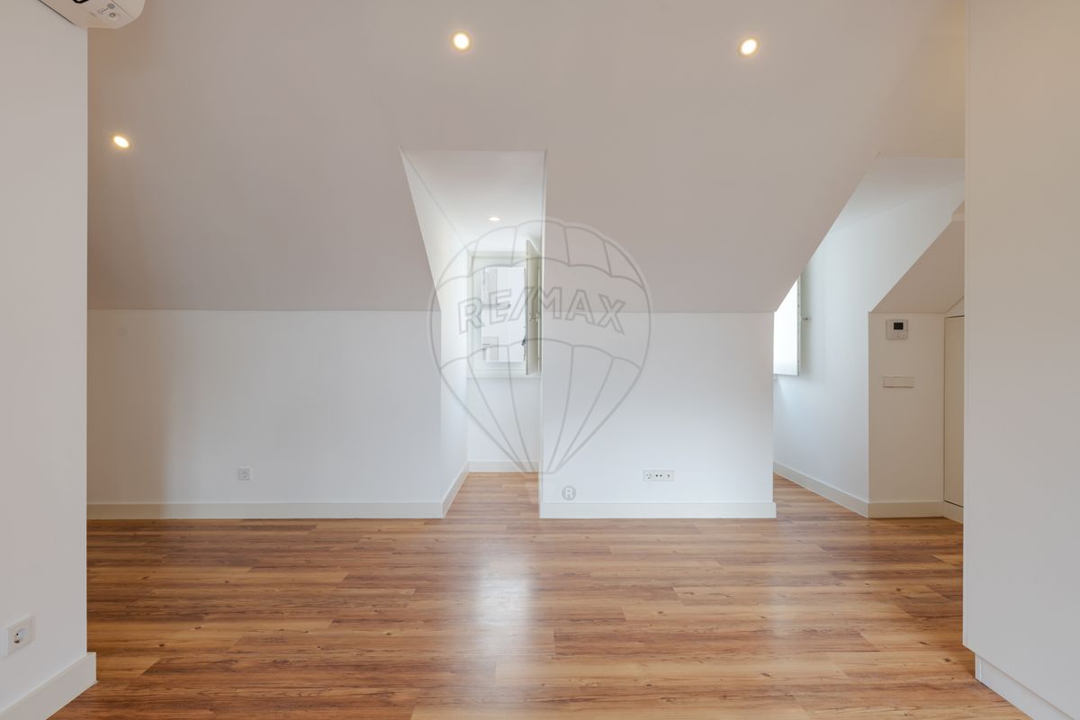 listing 120521000-1955 picture-0