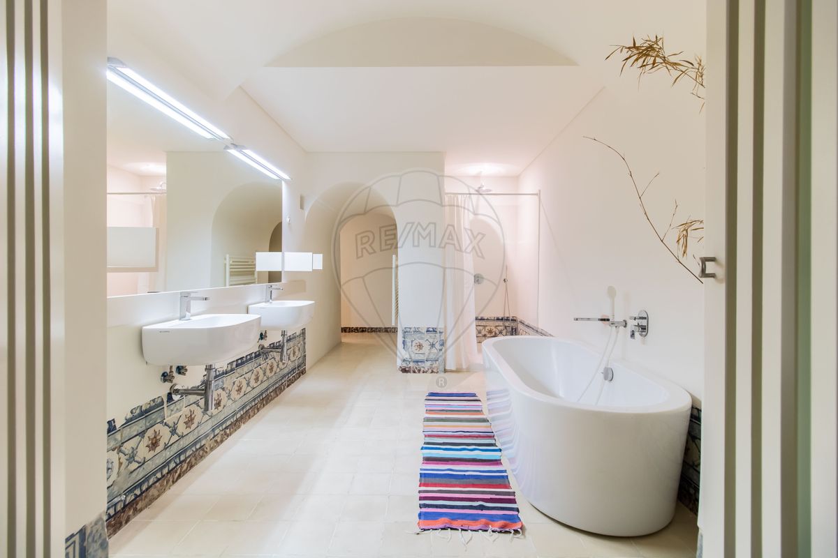 Apartamento T5 para venda