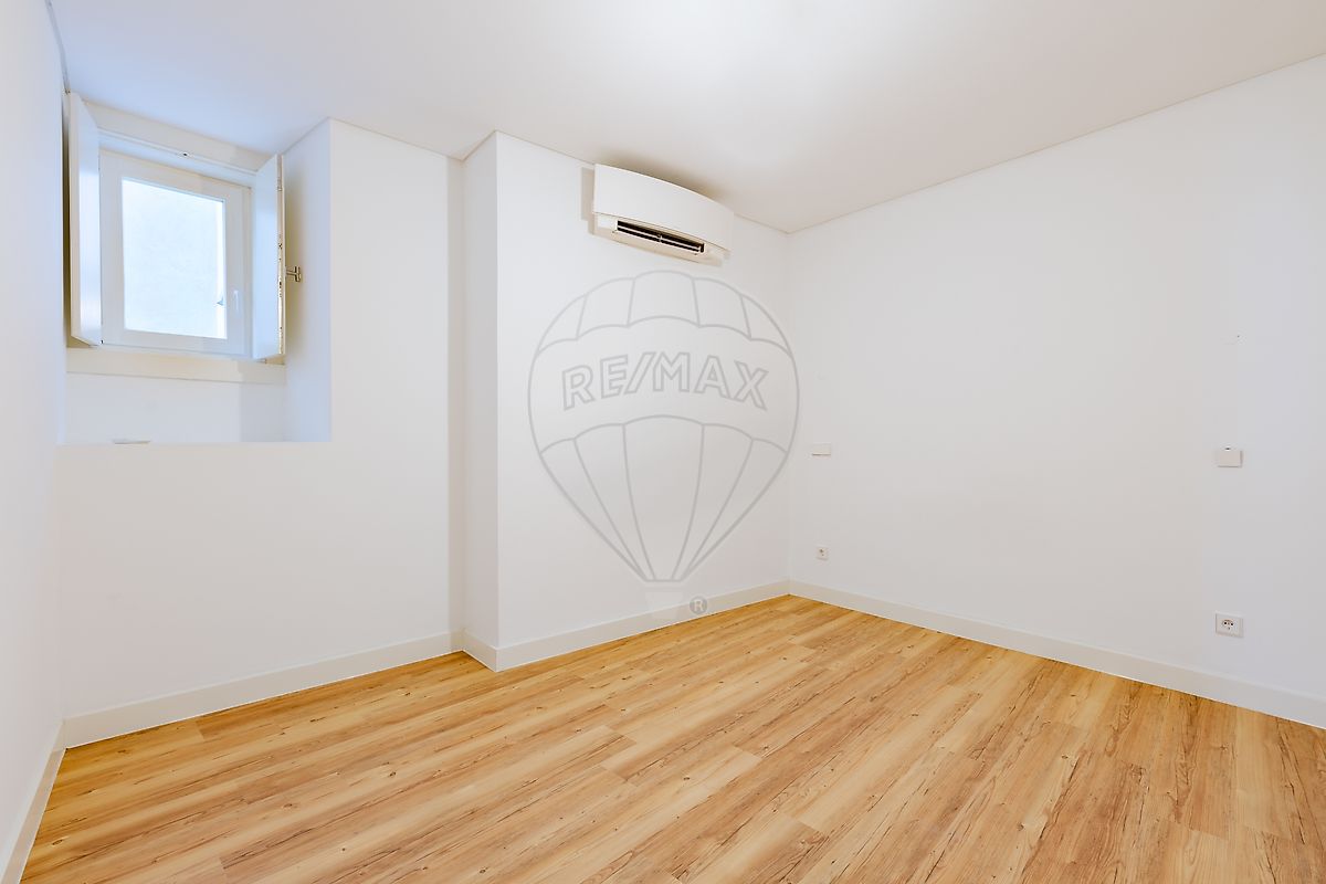 listing 120521000-1986 picture-0