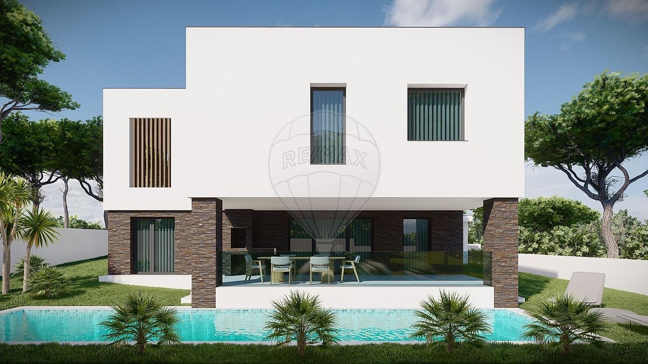 Moradia T4 para venda