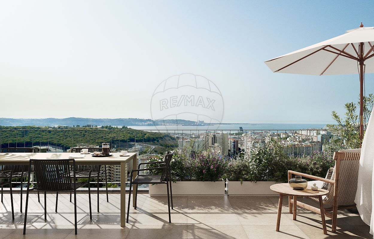 Apartamento T3 à venda em Oeiras