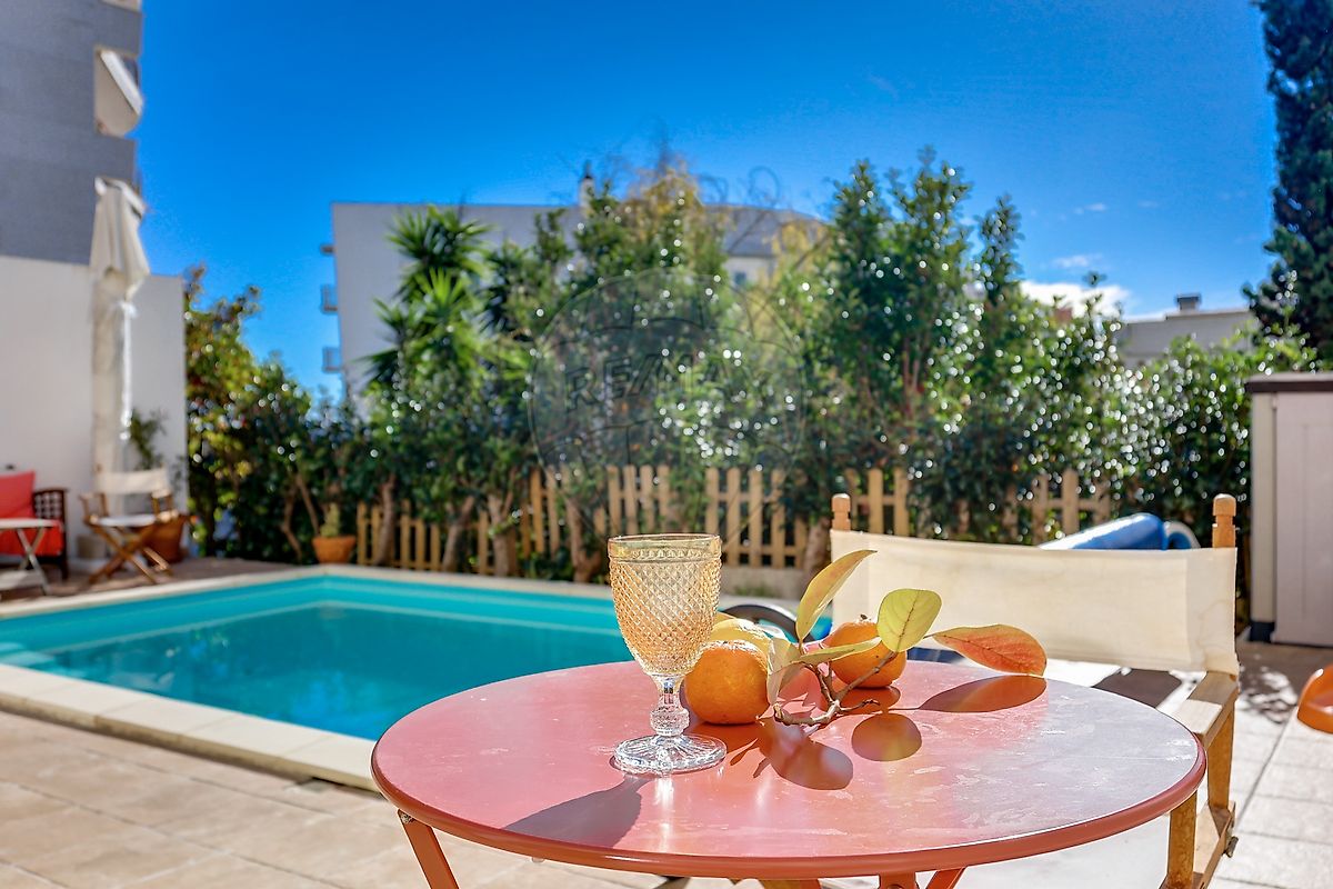 Moradia T4 à venda em Oeiras