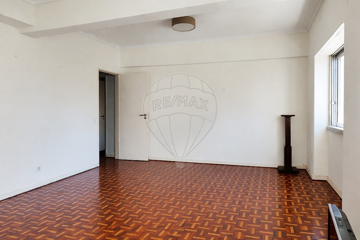 Apartamento T3 à venda em Lisboa