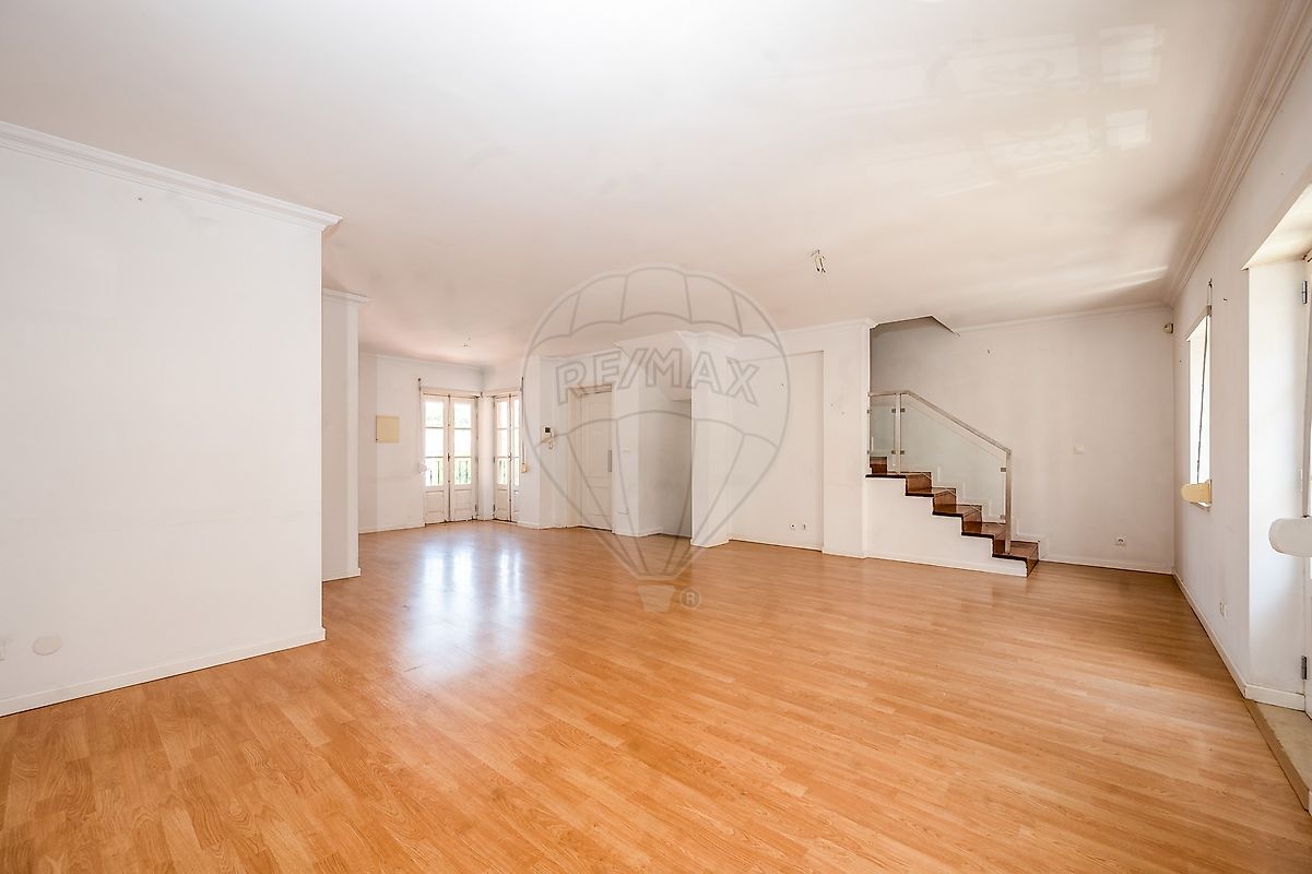 Apartamento T5 à venda em Lisboa