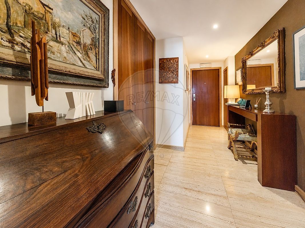 Apartamento T2 em Algés, Linda-a-Velha e Cruz Quebrada-Dafundo 7