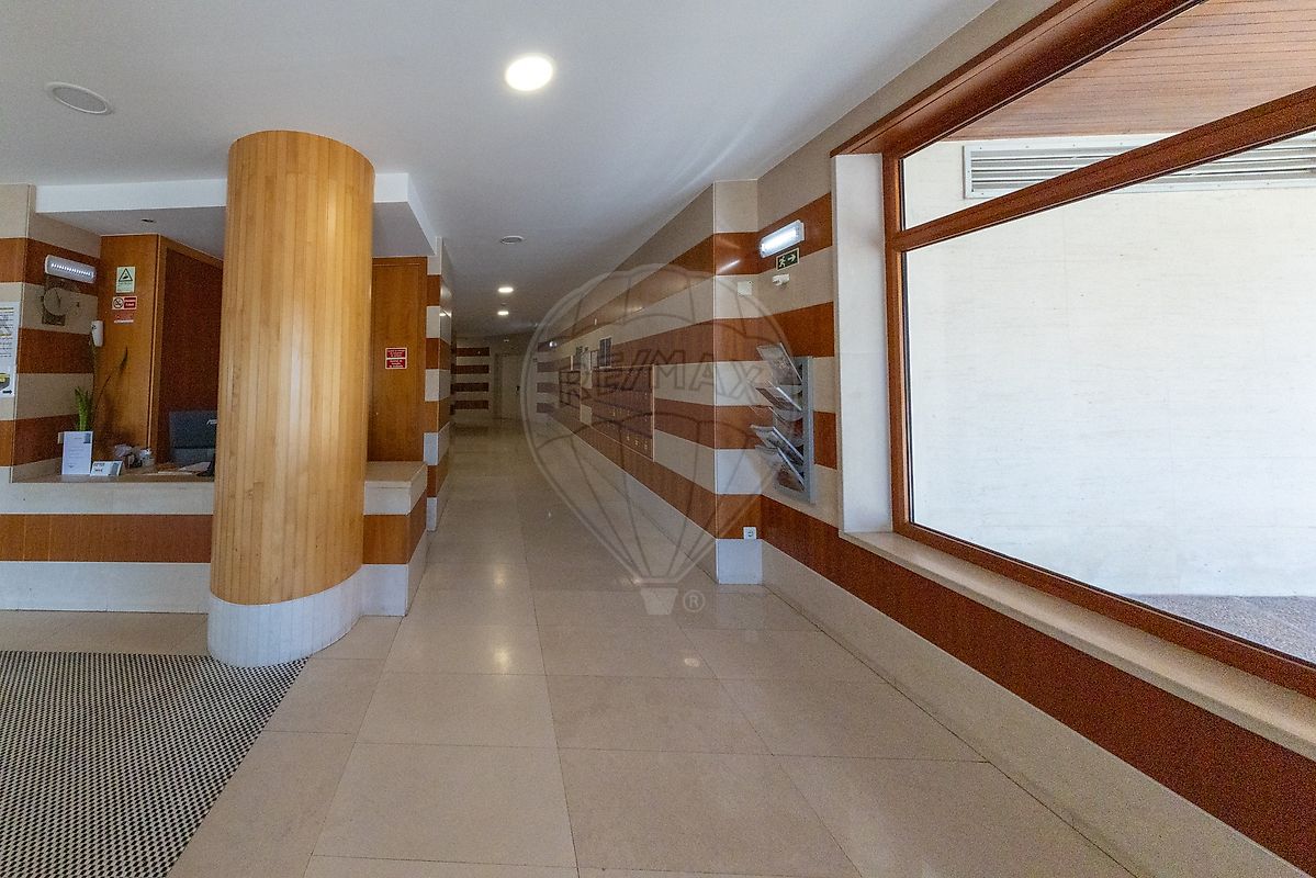 Apartamento T2 em Algés, Linda-a-Velha e Cruz Quebrada-Dafundo 18