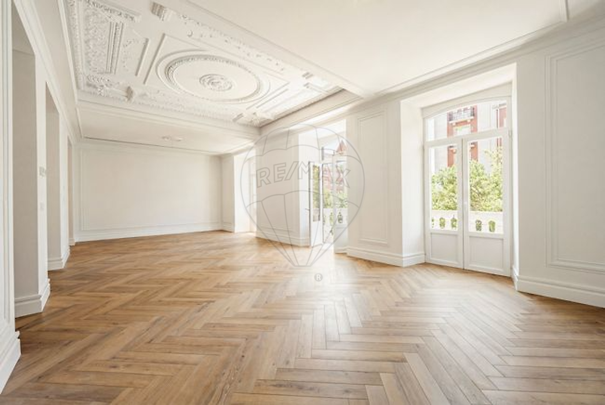 Apartamento T4 à venda em Lisboa