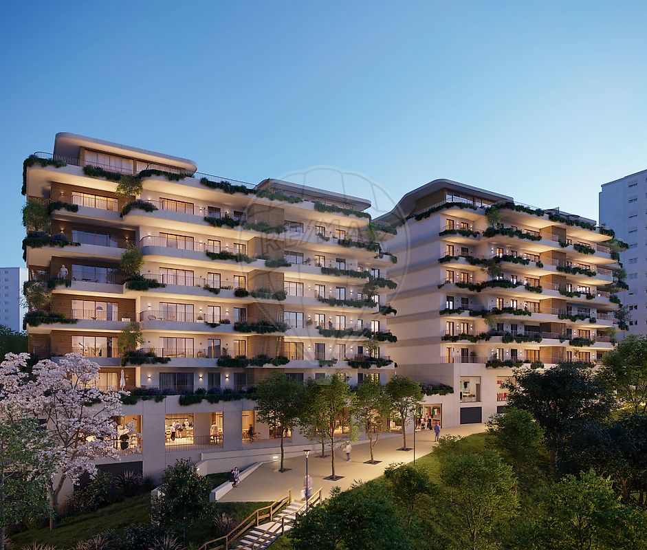 Apartamento T3 à venda em Loures