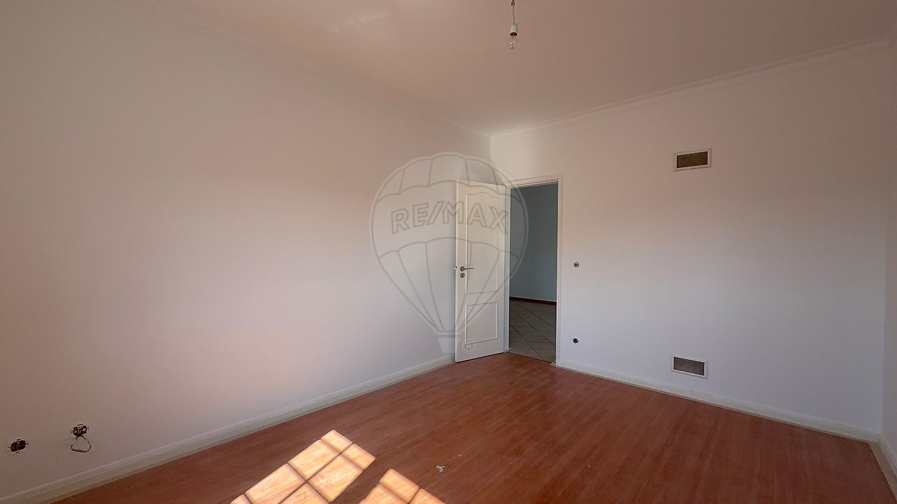 Moradia T4 à venda em São Pedro da Cadeira, Torres Vedras — foto 23