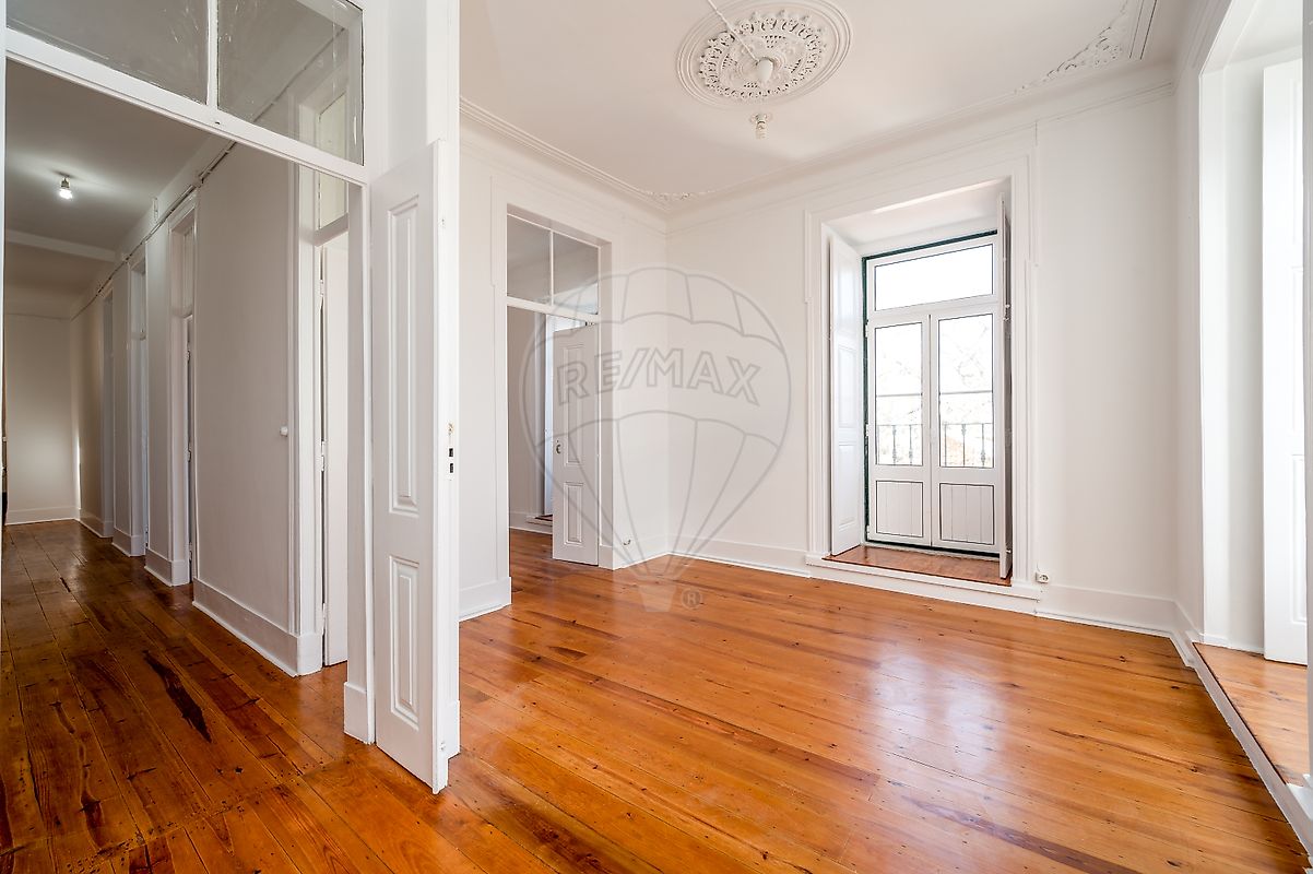 Apartamento T4 à venda em Misericórdia, Lisboa — foto 3