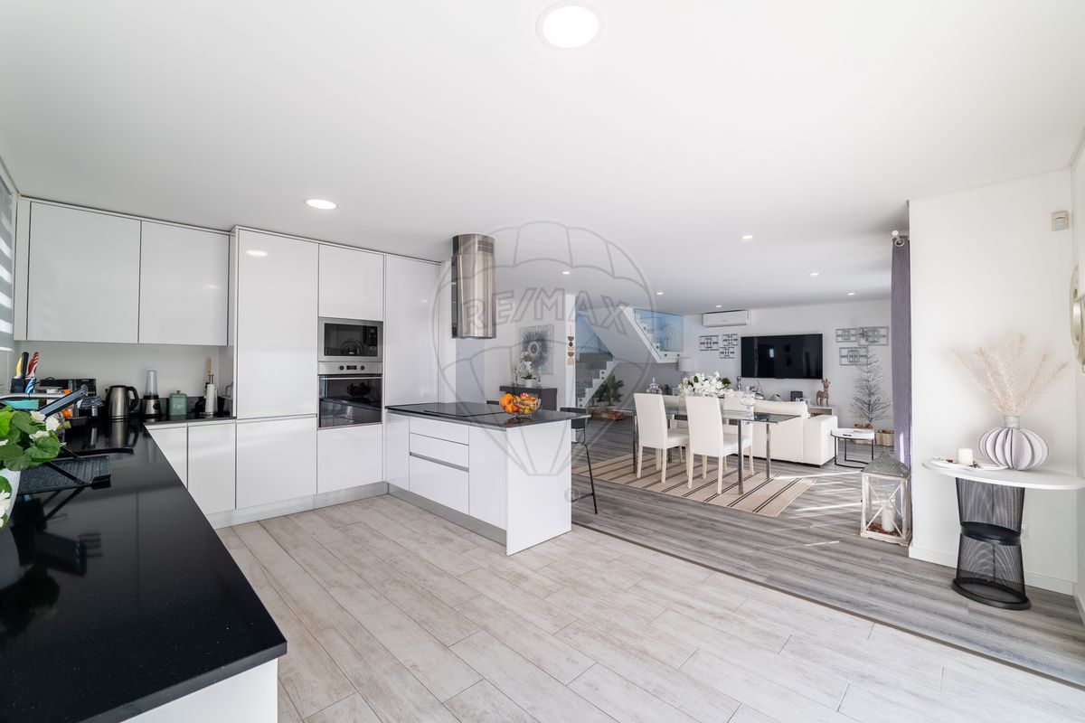 listing 120531405-253 picture-0