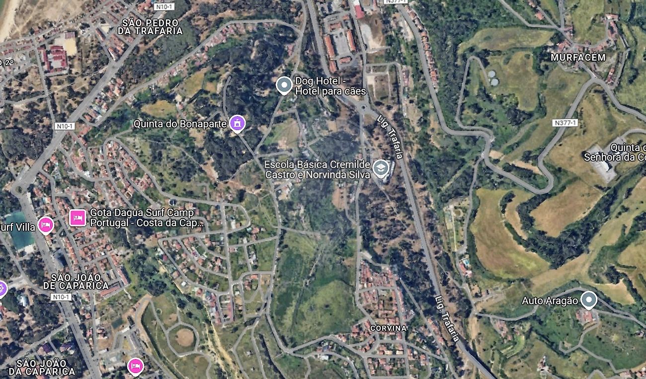 Land for sale in Almada, Portugal — €2,500,000