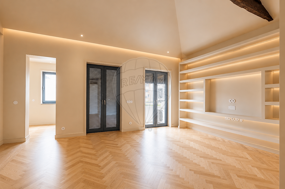 Apartamento T3 à venda em Porto