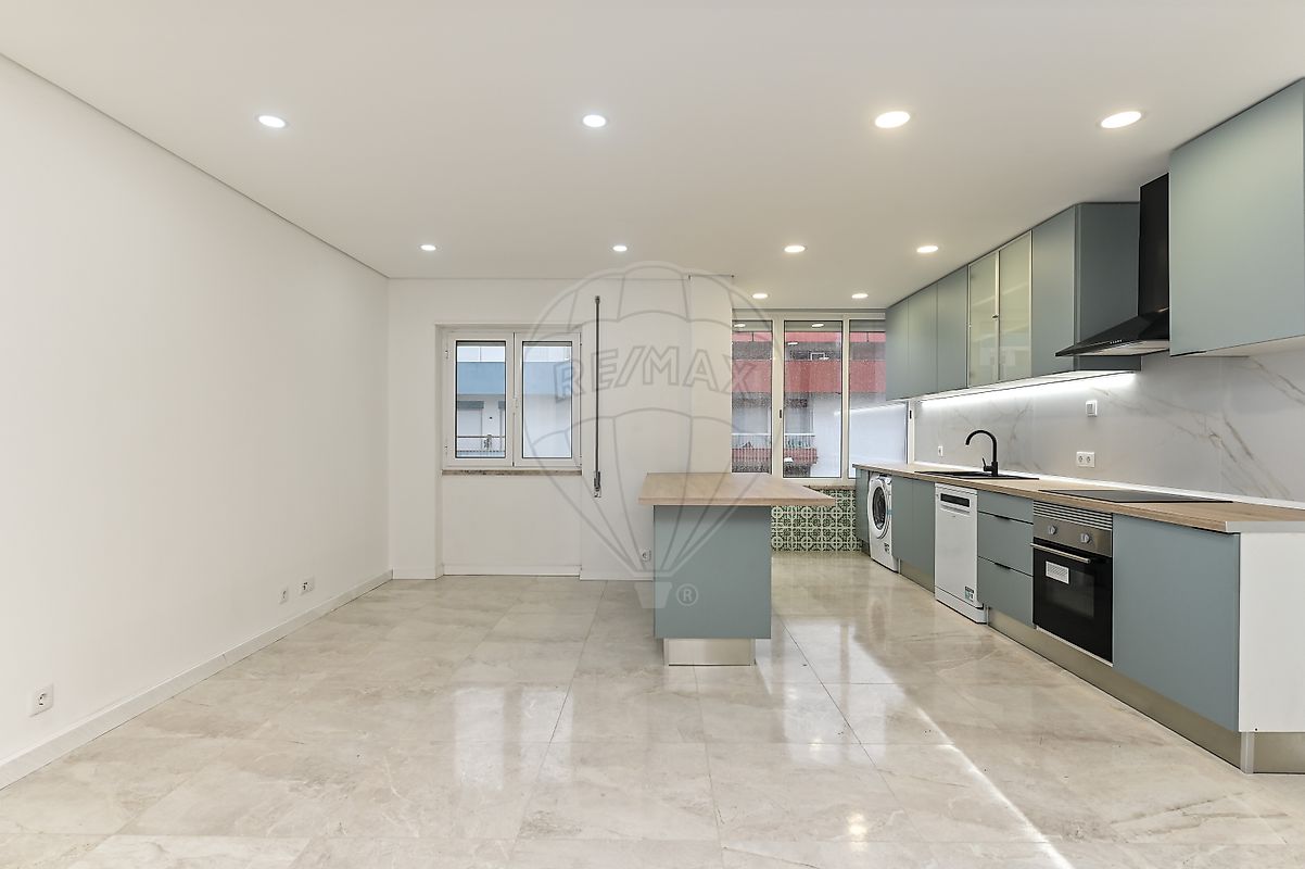 Apartamento T3 à venda em Oeiras