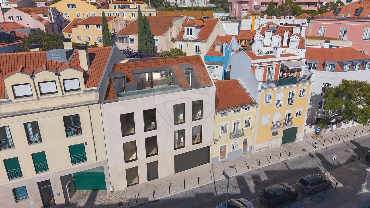 Moradia T4 à venda em Lisboa
