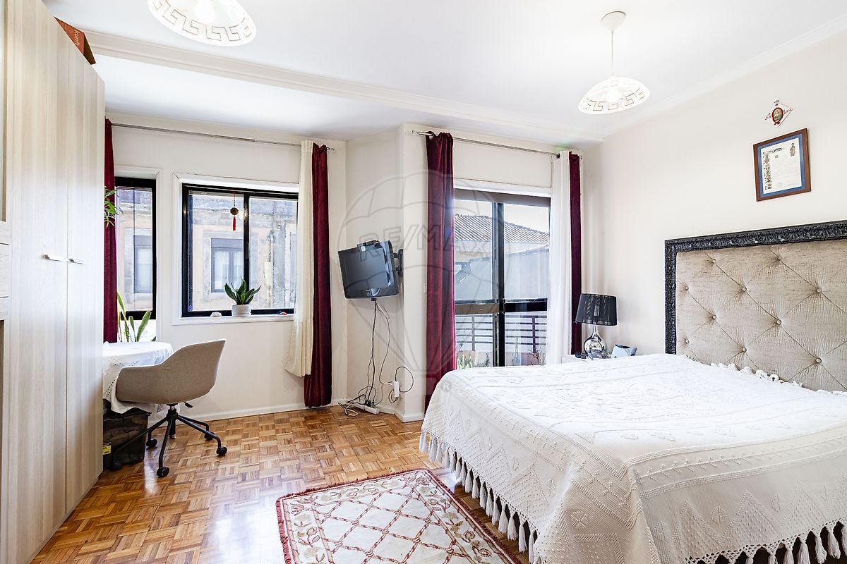 Apartamento T2 à venda em Lordelo do Ouro e Massarelos, Porto — foto 13