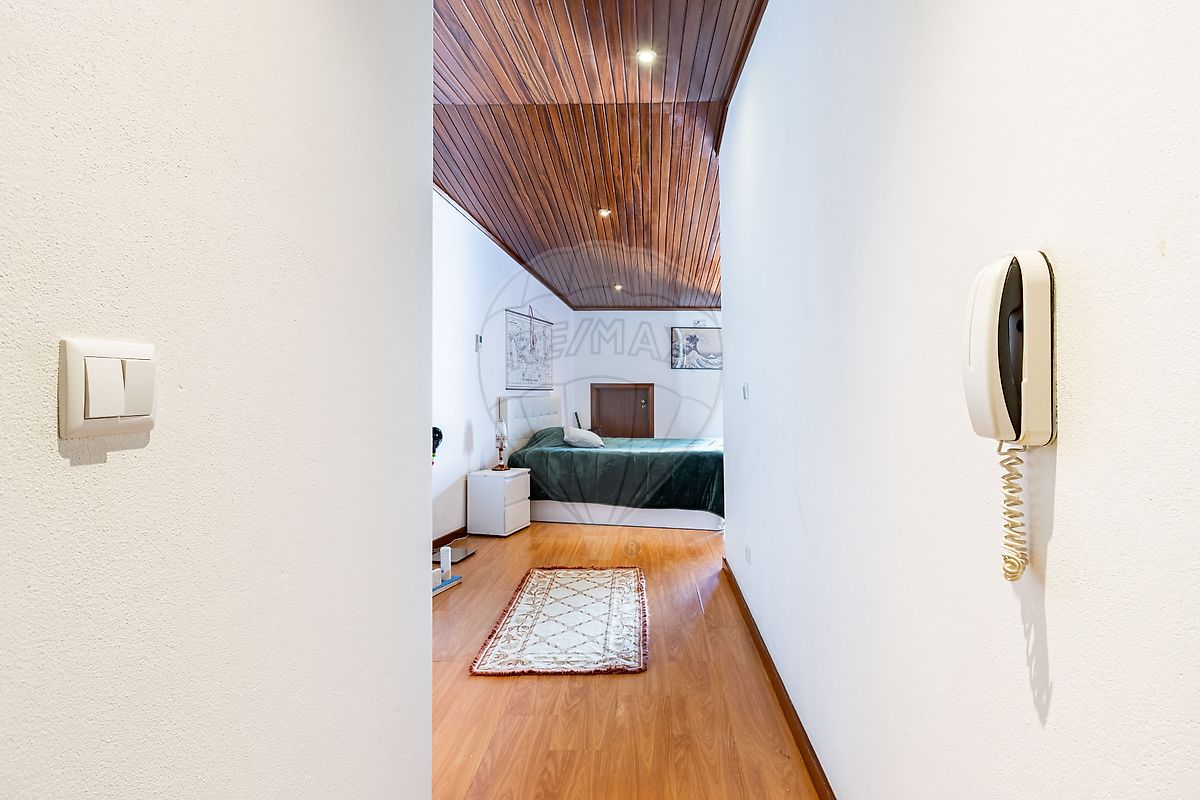 Apartamento T2 à venda em Lordelo do Ouro e Massarelos, Porto — foto 16