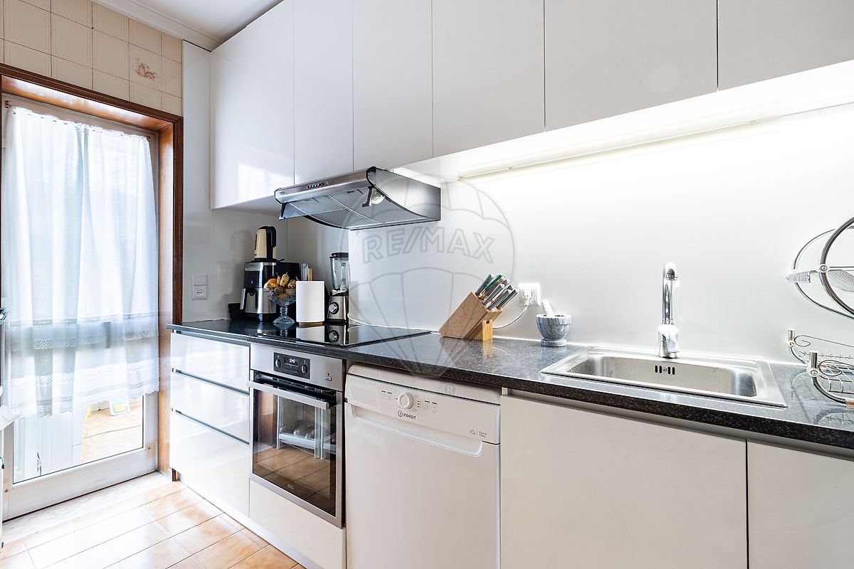 Apartamento T2 à venda em Lordelo do Ouro e Massarelos, Porto — foto 9