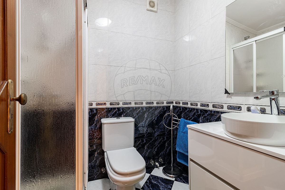 Apartamento T2 à venda em Lordelo do Ouro e Massarelos, Porto — foto 20
