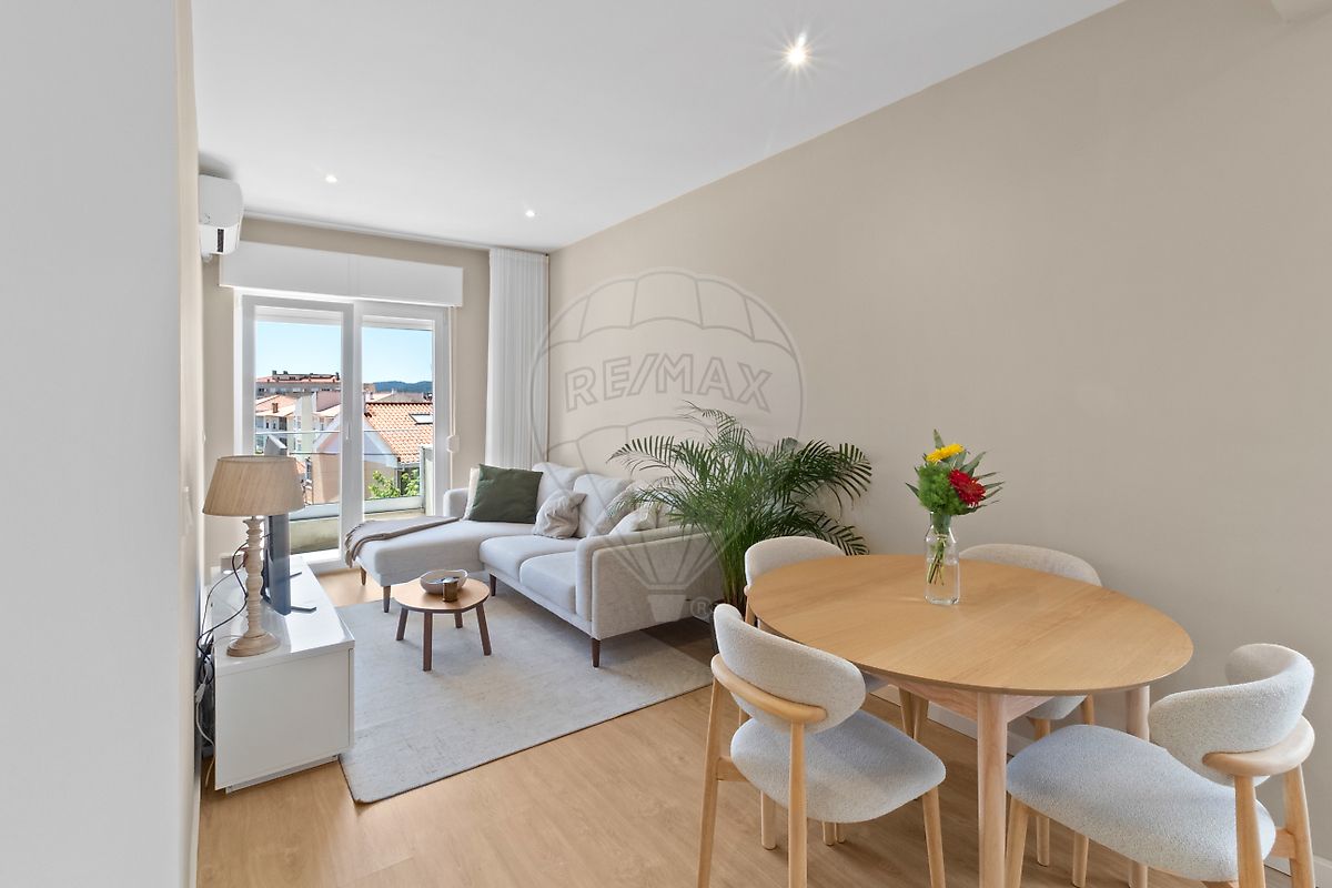 Apartamento T3 à venda em Sintra