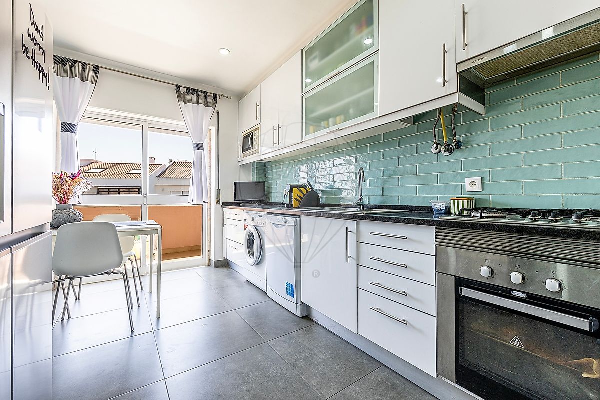 Apartamento T3 à venda em Carnaxide e Queijas, Oeiras — foto 10