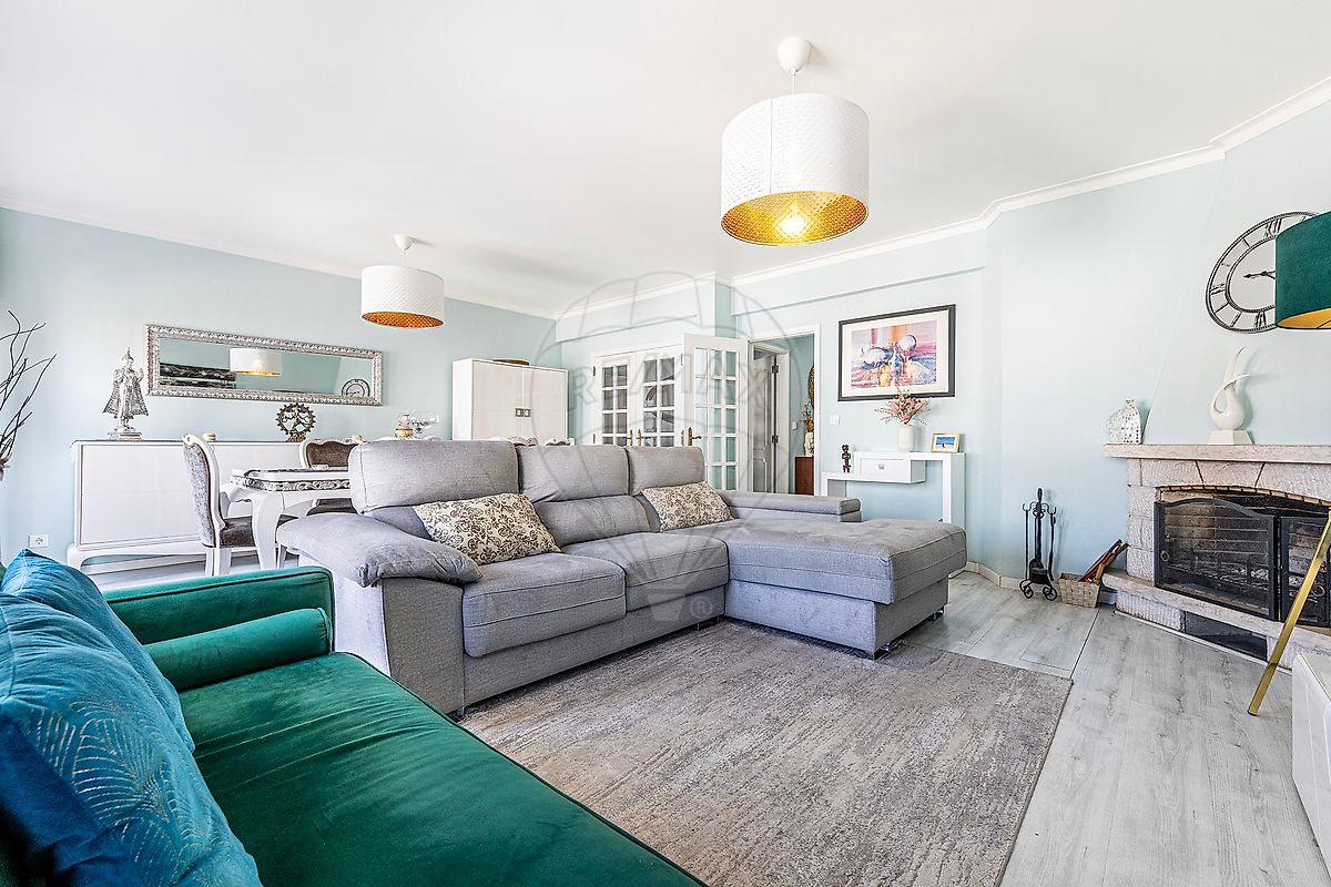 Apartamento T3 à venda em Oeiras