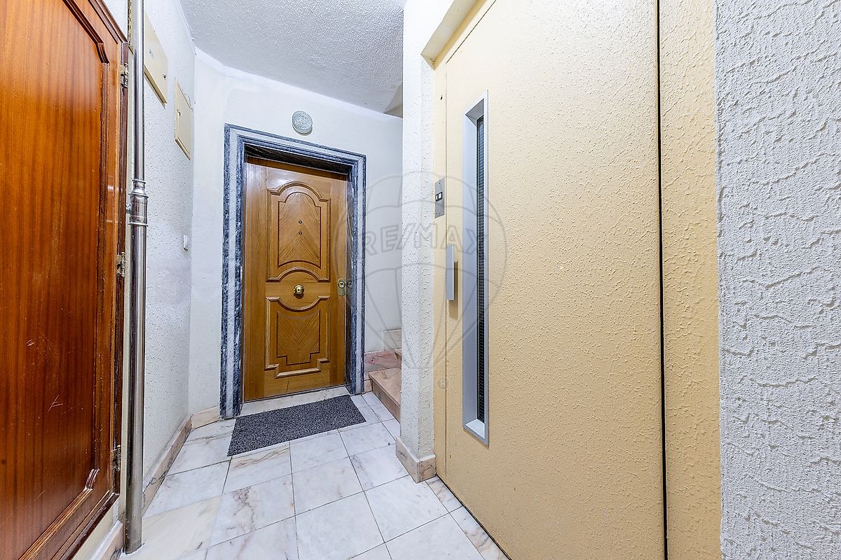 Apartamento T3 à venda em Carnaxide e Queijas, Oeiras — foto 26
