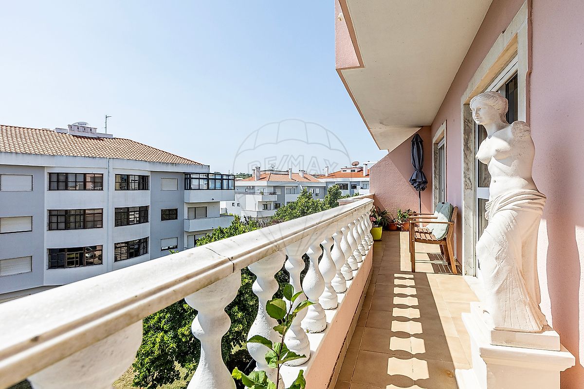 Apartamento T3 à venda em Carnaxide e Queijas, Oeiras — foto 16
