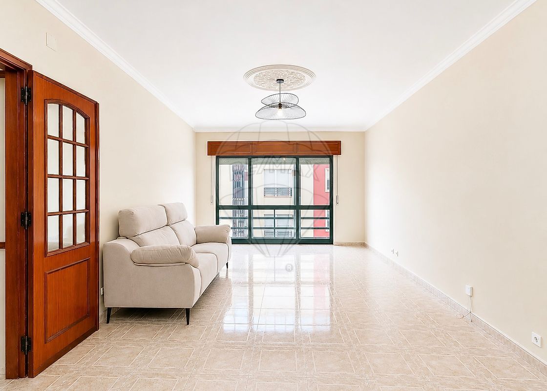 Apartamento T1 à venda em Sintra